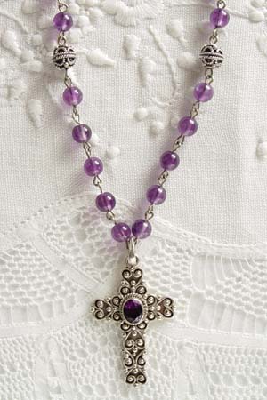 Amethyst w 1-3/4 in amethyst inset cross